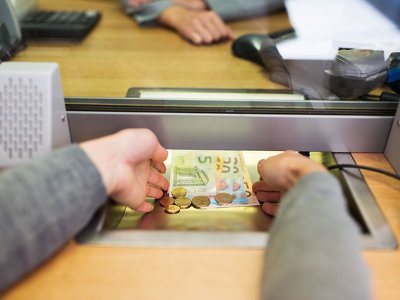 Kursy walut 6.06.2023. Wtorkowy kurs funta, euro, dolara i franka szwajcarskiego