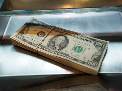 Ile kosztuje dolar? Kurs dolara do złotego PLN/USD 06.06.2023