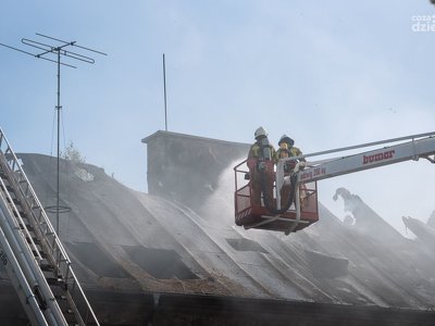 Informacje. Pożar kamienicy przy ul. Reja