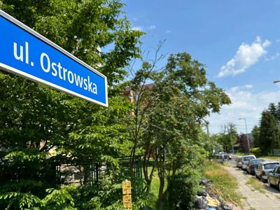 Ośmiolatka z obrażeniami. Rodzice twierdzą, że na ulicy zaatakowała ją nieznajoma kobieta