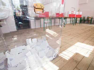 Zasady wyborów do Sejmu i Senatu. Różnice wyjaśnimy z ekspertem od prawa wyborczego