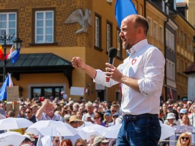 Borys Budka próbował zacytować hymn narodowy. W ogóle znał treść czy... zjadła go trema?