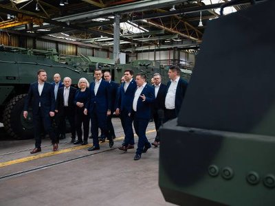 Gigantyczne pieniądze dla Huty Stalowa Wola. Premier Mateusz Morawiecki: Zostaną przeznaczone na nową produkcję