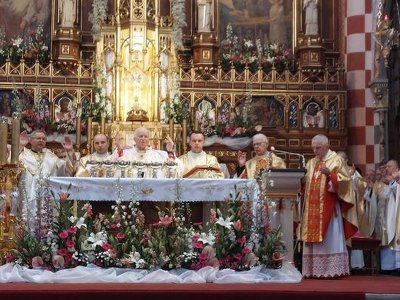 Kościół pw. św. Józefa w Przemyślu (Salezjanie) wyniesiony do godności sanktuarium [ZDJĘCIA]