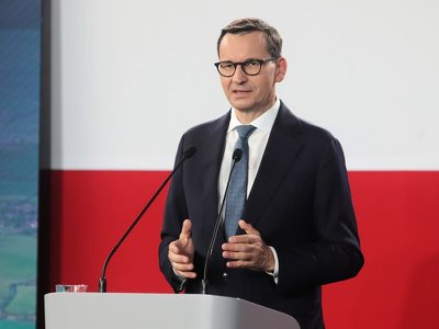 Mateusz Morawiecki spotkał się z polskimi siatkarzami. Za to ich podziwia