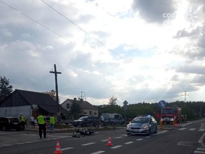 Wypadek w Augustowie, dwie osoby w szpitalu