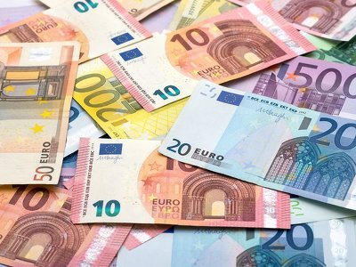 Ile kosztuje euro? Kurs euro do złotego PLN/EUR 19.09.2023