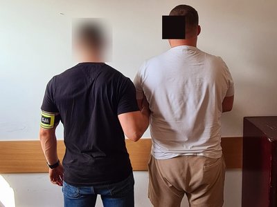 Poszukiwany zatrzymany przez kryminalnych trafił na 6 lat do zakładu karnego