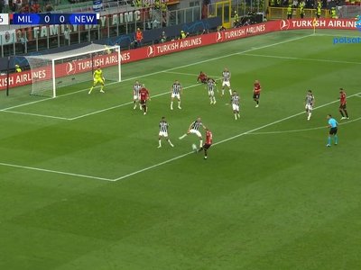 Milan bije głową w mur! AC Milan - Newcastle United. WIDEO