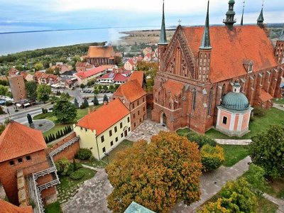 Weekend na Warmii: 18 niezwykłych atrakcji. Miasto czarnego smoka, cela czarownicy, ostatnia synagoga i inne cuda, które warto zobaczyć