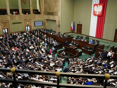 PiS ucieka KO. Jest zaskoczenie na podium
