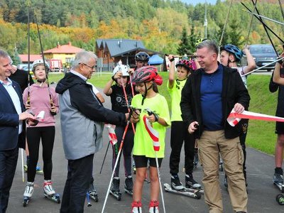 Centrum Rekreacyjno-Sportowe z trasą nartorolkową otwarto w Czarnorzekach. Ma przyciągnąć sportowców i turystów [ZDJĘCIA]