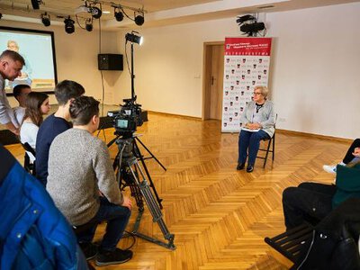 Klasa dziennikarska uczestniczyła w warsztatach filmowych w ramach Festiwalu FIlmowego “Niepokorni, Niezłomi, Wyklęci” [WIDEO]