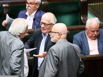 Nowy ruch Rady Mediów Narodowych. Próba samobójcza w kontekście kosmicznych zarobków w TAI