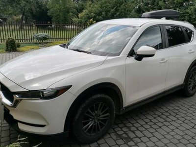 Wysyp tanich aut osobowych od komornika! Mamy zdjęcia i kuszące ceny. Mercedesy, Land Rovery, Jaguary i wiele innych
