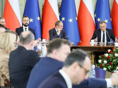 Tusk wykorzystał Dudę. Politycy PiS zaskoczeni bezwzględnością premiera. Jest odpowiedź ws. CPK