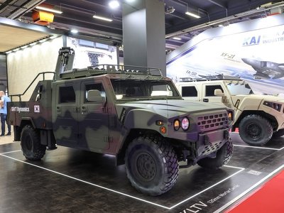 Polskie Hummery z Korei już w kraju. Żołnierze dostaną takich 400
