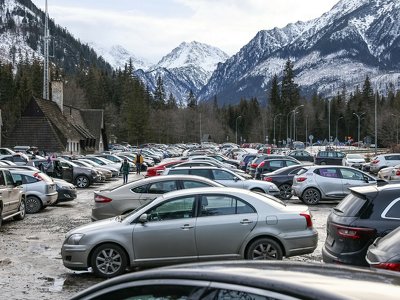 Darmowy parking pod Morskim Okiem. Trzeba spełnić jeden warunek