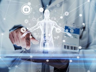 Ekspert: AI przyspieszy personalizację medycyny, ale nigdy nie zastąpi lekarzy