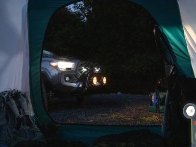 Philips Xperion. Zestaw uniwersalnych, bezprzewodowych lamp, który przyda się w podróży i na campingu!