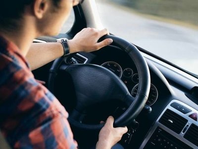 Oto samochody typu SUV o wysokiej niezawodności. Te używane pojazdy są warte zakupu