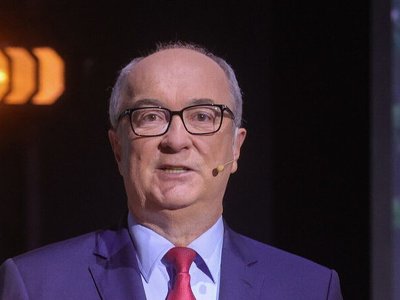 Czarzasty o spotach PiS i PO: Dzisiaj się obrażamy, jutro dostajemy nożem w brzuch