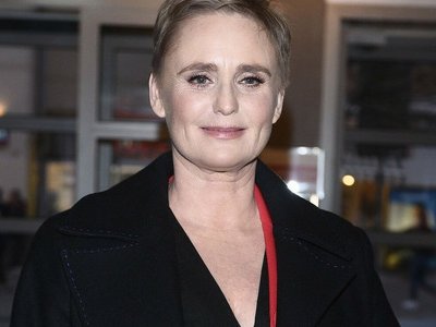 Kinga Preis chce w końcu odnaleźć grób ojca. W domu mówiło się o nim niewiele