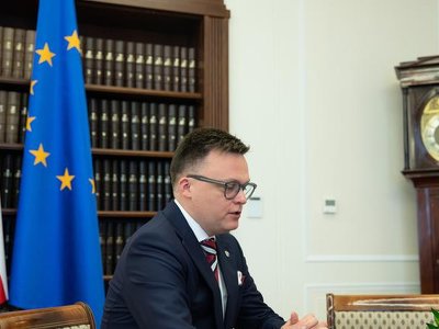 Rozmowa telefoniczna Marszałka Sejmu z prezydentem elektem Republiki Słowackiej