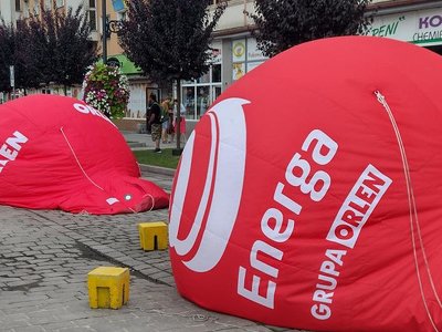 Koniec tłustych kotów w Orlenie. Pracę straciło ponad 100 osób, m.in syn Kurskiego czy mąż Emilewicz