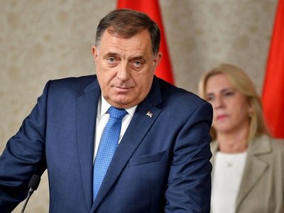 Prezydent z Bałkanów grzmi: Podpiszą koniec istnienia państwa