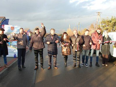 Nowy chodnik i poszerzona jezdnia drogi powiatowej w Pielgrzymce. Wspólna inwestycja gminy Osiek Jasielski i Powiatu Jasielskiego