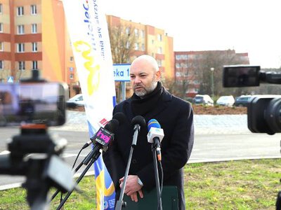 Przebudowa ul. Szafera w Mielcu z nowym rondem i ścieżkami rowerowymi zakończona