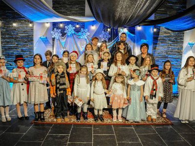 Młodzi wokaliści wystąpili w Jasielskim Domu Kultury. Przegląd piosenki dziecięcej odbył się w ramach „Zimowej akademii artystycznej”