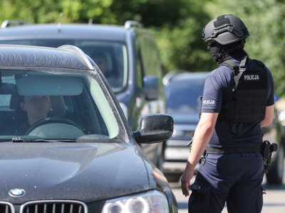 Policja nie wyklucza, że poszukiwany mężczyzna może się u kogoś ukrywać