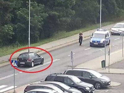Zatrzymany usłyszał m.in. zarzuty kradzieży pojazdu (Fot. KMP Grudziądz)