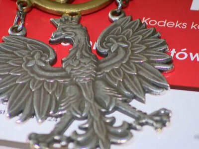18-latek z Tarnobrzega oskarżony o przygotowywanie zamachu terrorystycznego w jednej ze szkół