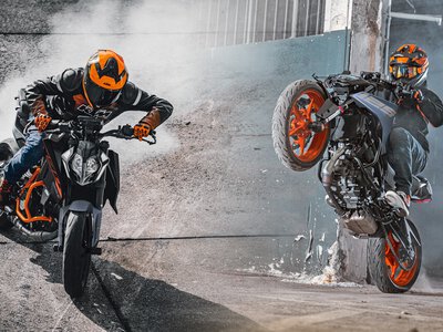 KTM 125 Duke vs 390 Duke 2026. Który pasuje do Ciebie lepiej i dlaczego odpowiedź nie jest oczywista