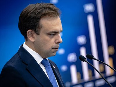 Polska w uścisku deficytu i długu. Rząd ma na stole dwa ważne dokumenty