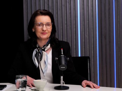 Ministra ds. polityki senioralnej dla Wyborczej: Brakuje nam rąk do pracy