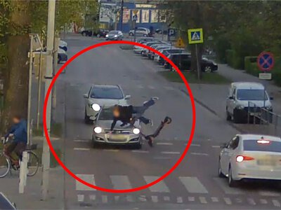 Dwie nastolatki na hulajnodze w Łukowie. To nagranie mówi wszystko