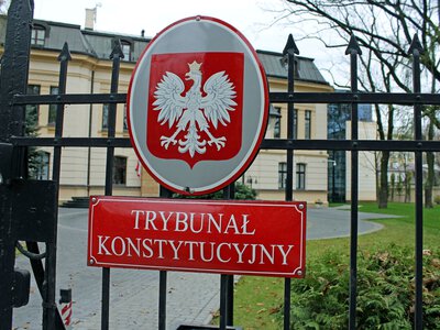 Konflikt o dopuszczenie sędziów do orzekania w Trybunale Konstytucyjnym. Prof. Zoll …