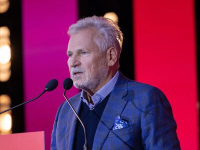 Kwaśniewski apeluje do Nawrockiego. Chce, by „zrezygnował z języka agresji” i „napaści na Tuska”