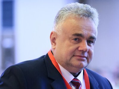 Sakiewicz chce zrobić biznes na stowarzyszeniu? Wygląda to kabaretowo. Misją jest sprzedawanie i zarabianie