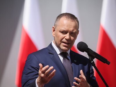 MSZ nie informował Nawrockiego o traktacie z Brytyjczykami? Resort przedstawił daty
