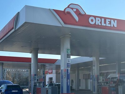 Orlen znów tnie ceny paliw. To już trzecia obniżka w tym tygodniu