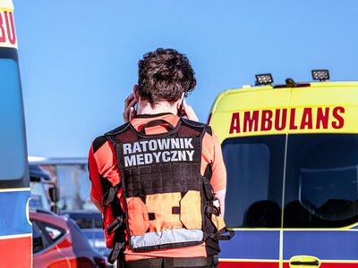 Uczniowie podstawówki pomogli koleżance. Poradzili się czata AI