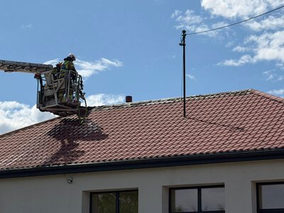 Pożar szkoły w Kruszewie. Policja wskazuje na fotowoltaikę