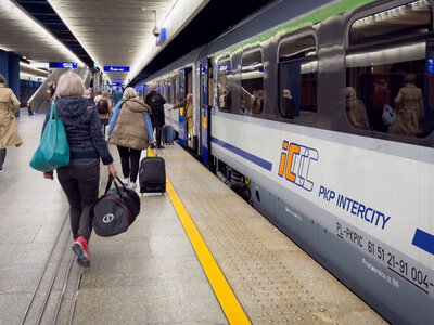 Pociągiem na wakacje. PKP uruchamia największą siatkę w historii