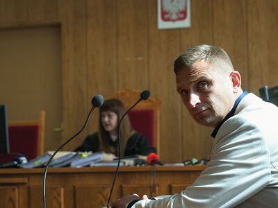 Bąkiewicz skazany. Prace społeczne za zepchnięcie aktywistki ze schodów
