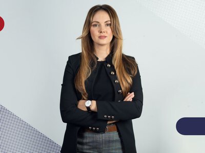 Paula Szewczyk z portalu TVP.Info z nagrodą Journalism Excellence Awards
